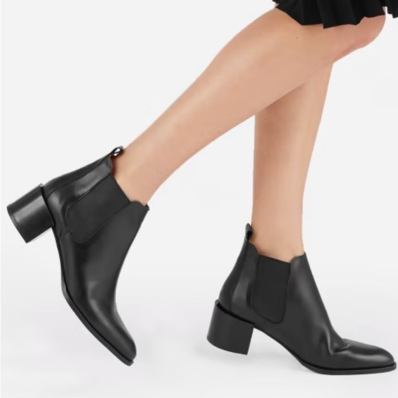 Everlane Women’s The Heel Boot Pull On Black Leather Almond Toe Block Heel 8.5 - Picture 1 of 15